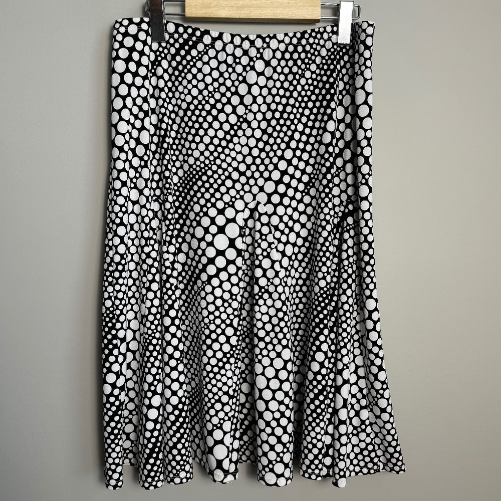 Cleo Women's Black and White Polka Dot Pull On A-Line Midi Skirt Size 8 Stretch